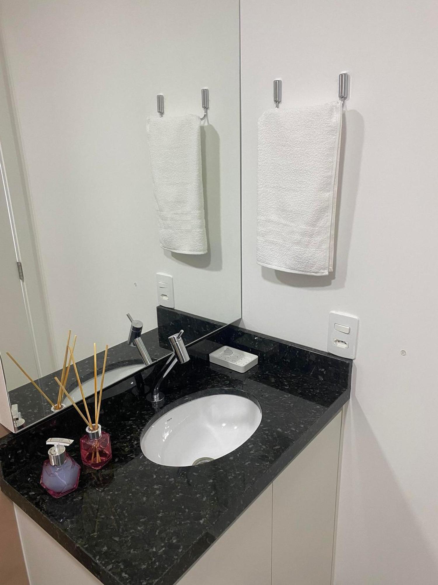 Apartment Rcm - Flowers 603 *